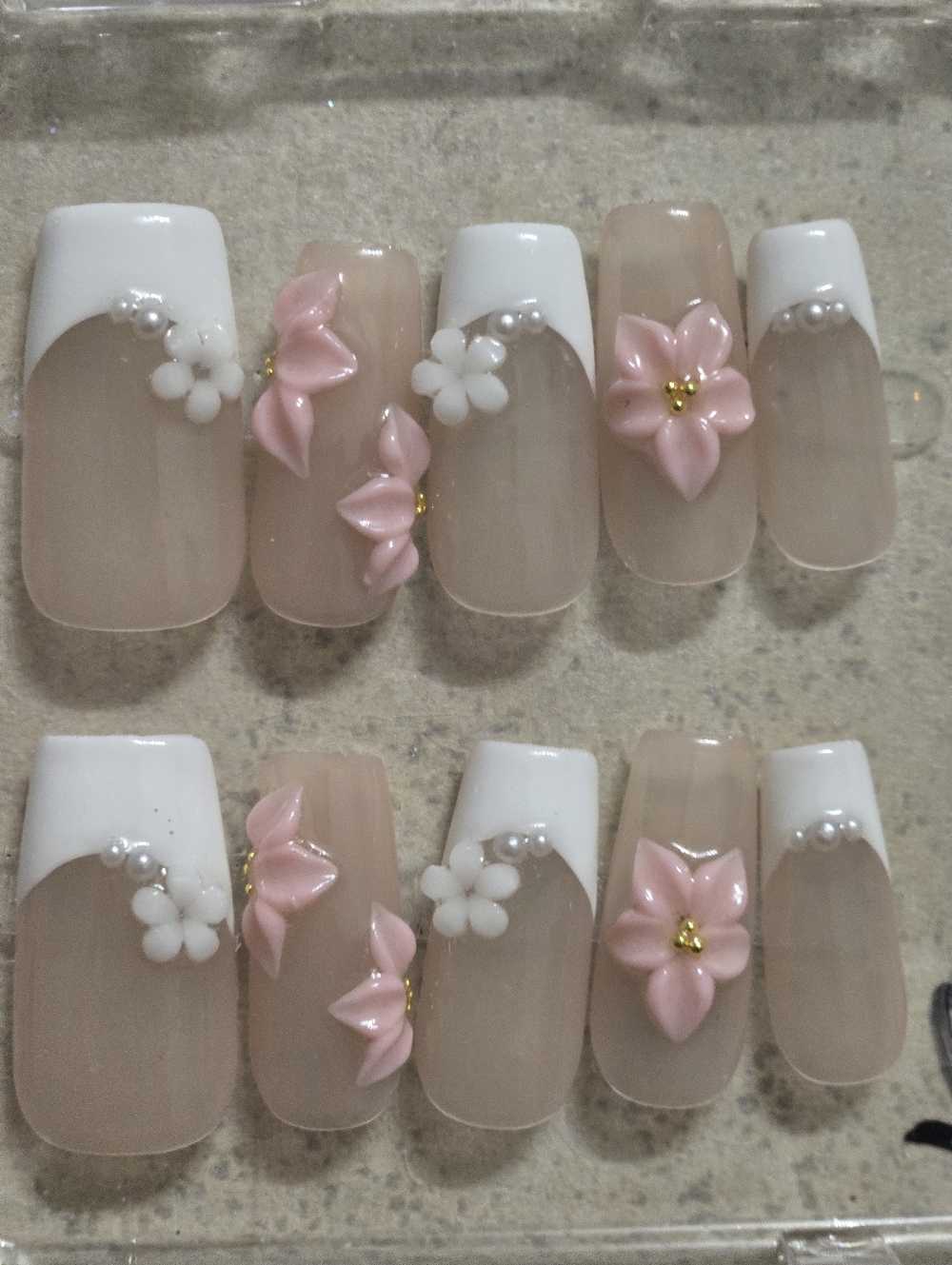 Press-On Nails Set with Pink Floral Accents &White French Tips, Medium Length